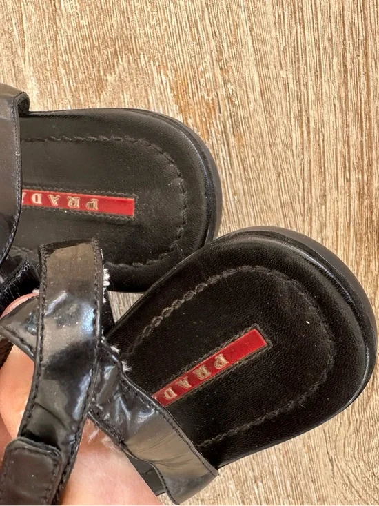 Prada Black Patent Leather Ankle-Strap Sandals Need TLC size 7.5 measured - Picture 6 of 8